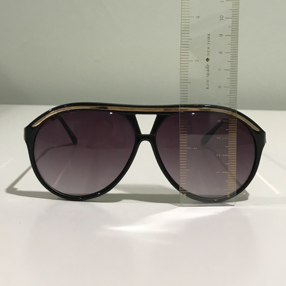 Oversized Aviator Black-Gold Sunglasses main image 5